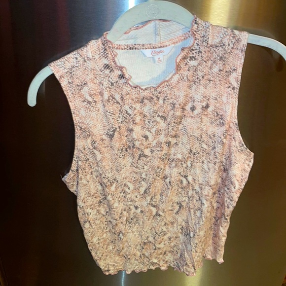 Pink Snake Tank Top 🐍🌸 - Picture 5 of 13